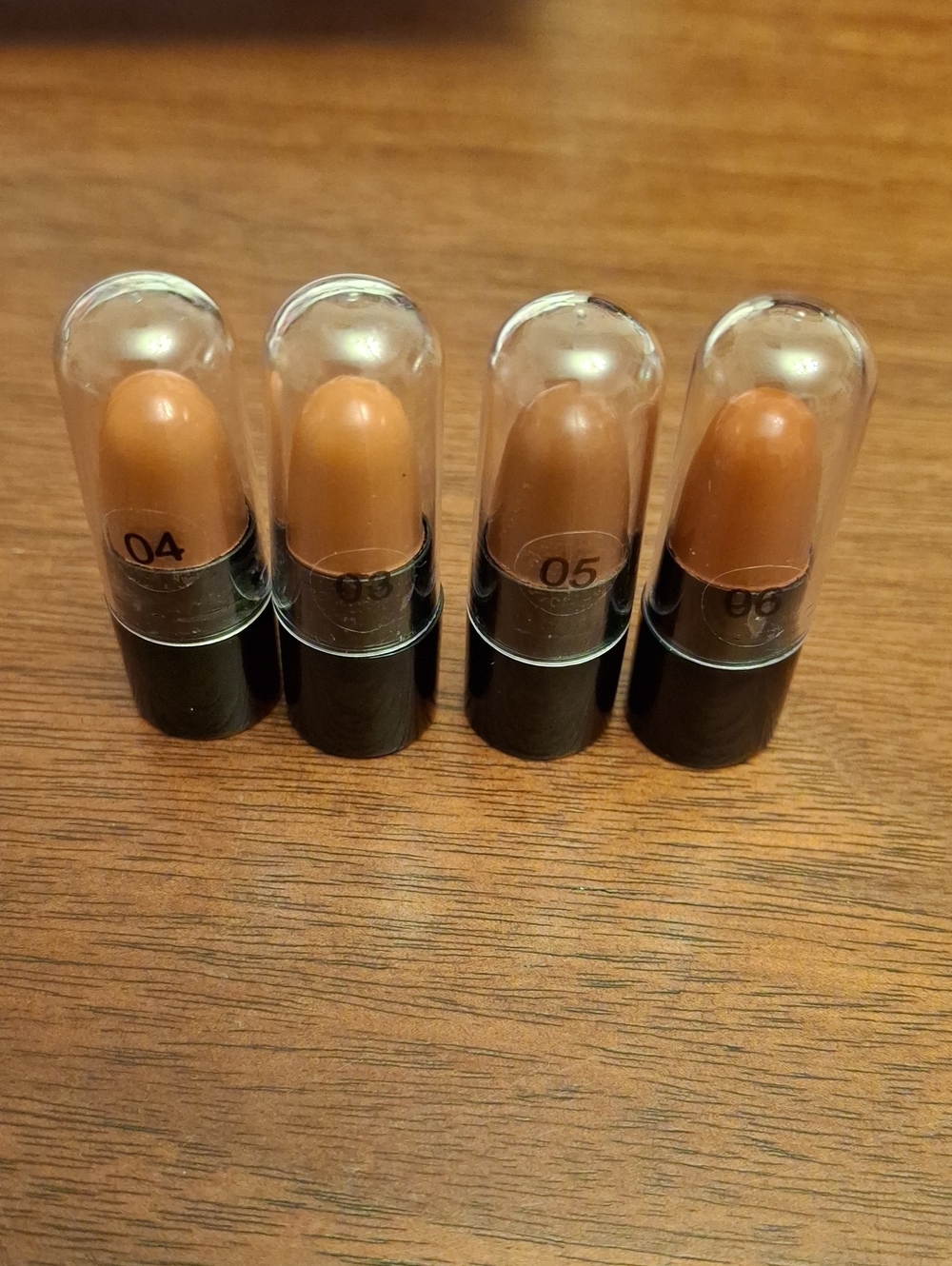 Mieke Neutral Tone Lipstick - Set of 4 Mini (Beige/Brown) New